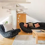 Purpur Haus Fuer Dich Alleine! Casa de Férias