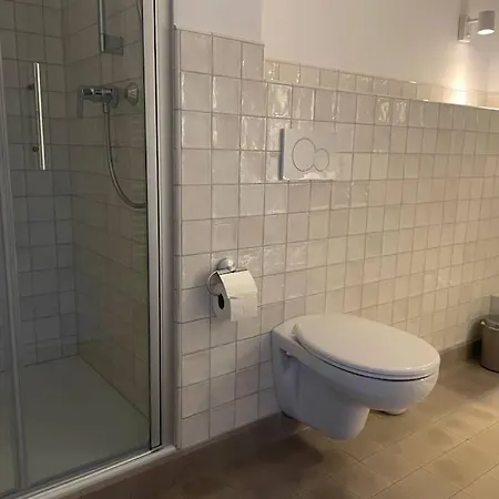 Purpur Haus Fuer Dich Alleine! Ferienhaus