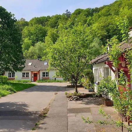 Purpur Haus Fuer Dich Alleine! Ferienhaus Solingen