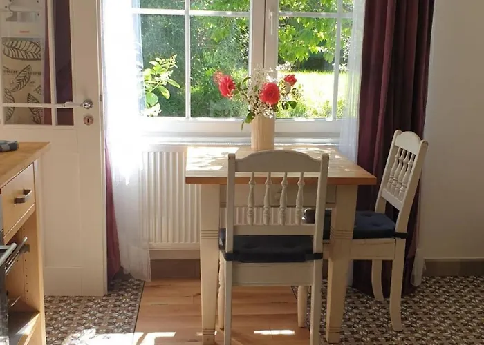 Purpur Haus Fuer Dich Alleine!